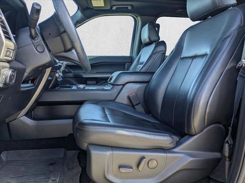 Used 2021 Ford Expedition Max XLT image 16