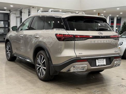 Used 2022 INFINITI QX60 Sensory w/ Cargo Package image 4