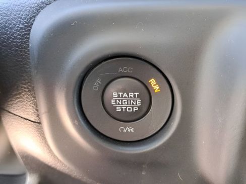 Used 2023 Jeep Wrangler Unlimited Sport image 24