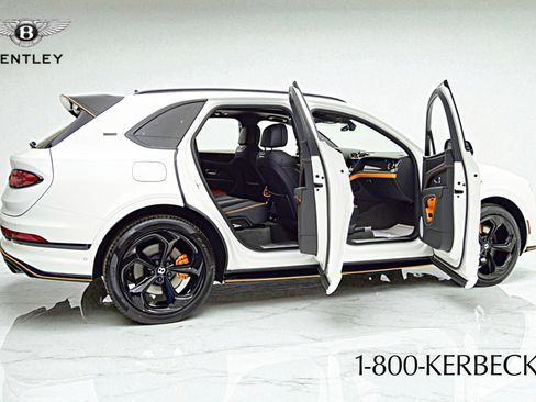 New 2025 Bentley Bentayga image 13