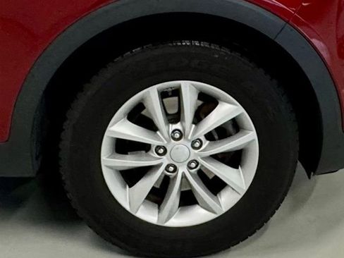 Used 2017 Kia Sorento LX image 22