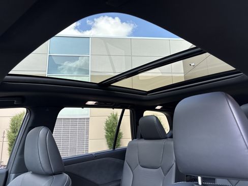 Certified 2025 Lexus TX 350 AWD w/ Technology Package image 28