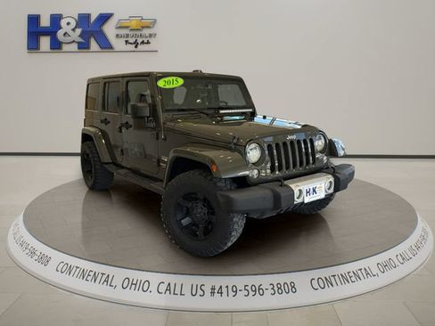 Used 2015 Jeep Wrangler Unlimited Sahara w/ Dual Top Group AWD/4WD image 1