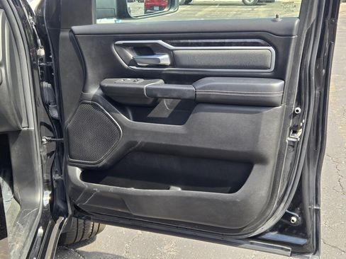 Used 2022 RAM 1500 Big Horn AWD/4WD image 6