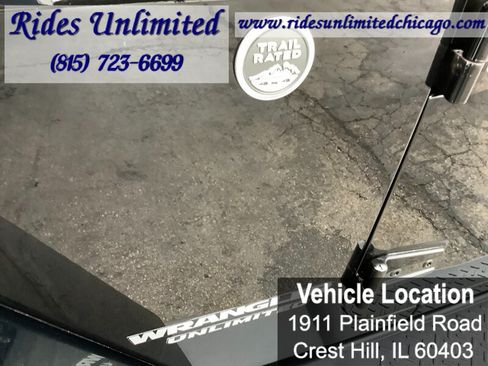 Used 2015 Jeep Wrangler Unlimited Rubicon w/ Dual Top Group AWD/4WD image 38