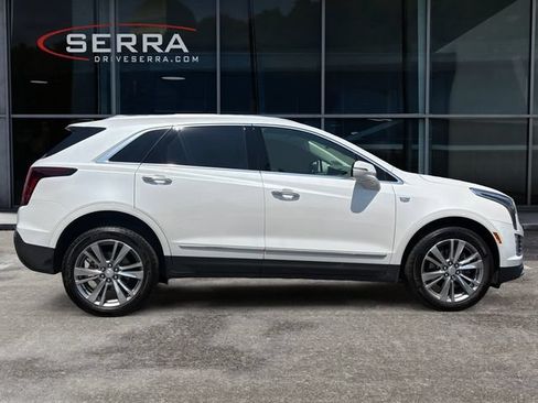 Certified 2024 Cadillac XT5 Premium Luxury w/ LPO, Floor Liner Package AWD/4WD image 6
