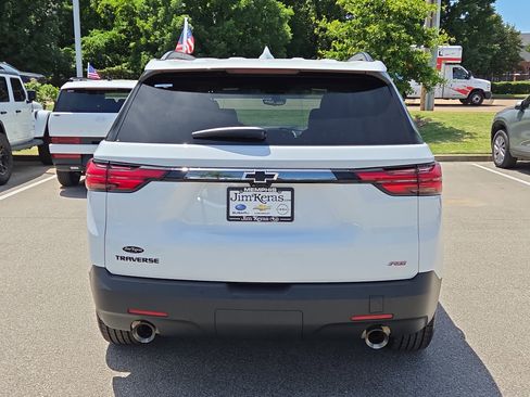 Used 2023 Chevrolet Traverse RS w/ LPO, Floor Liner Package FWD image 4