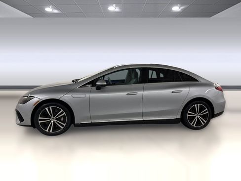 Certified 2023 Mercedes-Benz EQE 500 4MATIC Sedan image 2