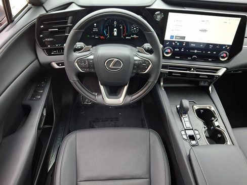 Certified 2025 Lexus RX 350 Premium AWD/4WD image 11
