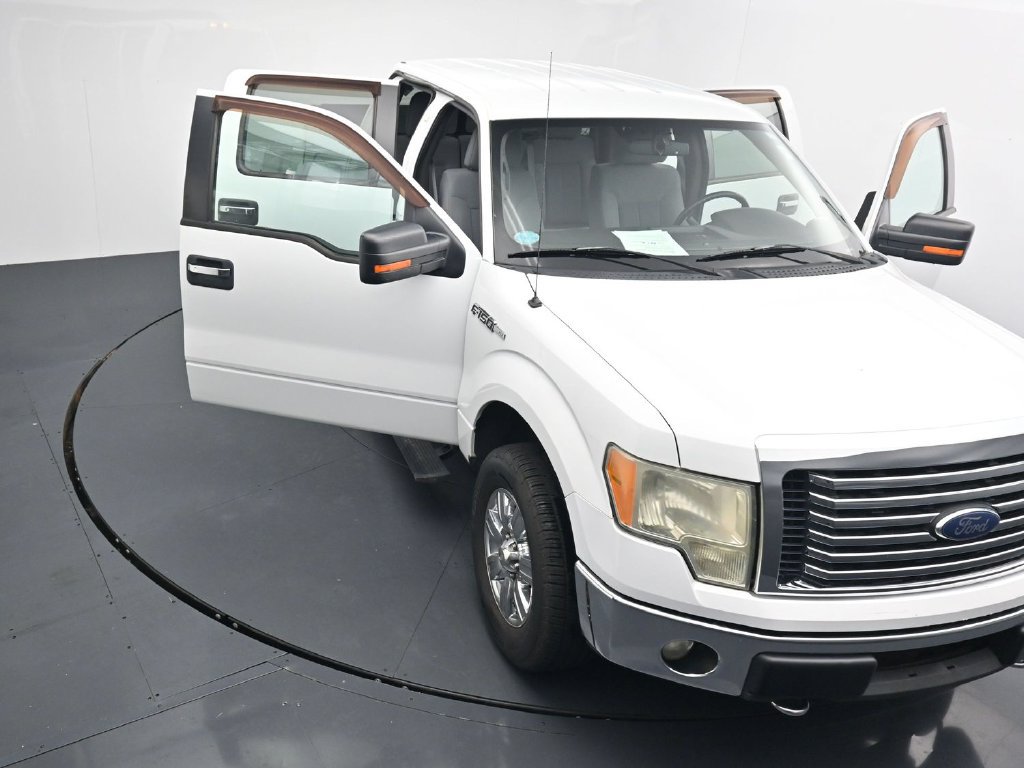 Used 2011 Ford F150 XLT w/ XLT Chrome Pkg AWD/4WD image 25