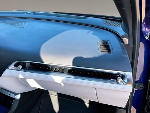Certified 2024 Cadillac Lyriq Luxury AWD/4WD image 16