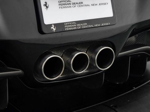 Used 2014 Ferrari 458 Spider image 20