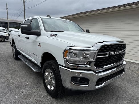 Used 2024 RAM 2500 Big Horn image 24