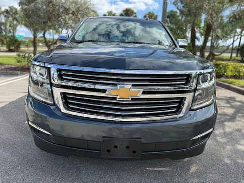 Used 2019 Chevrolet Suburban Premier image 11