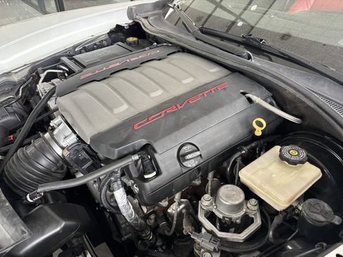 Used 2015 Chevrolet Corvette Stingray Coupe w/ 2LT Preferred Equipment Group RWD image 30