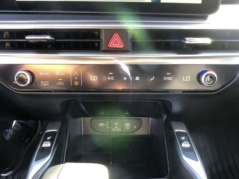 New 2026 Kia Sorento EX image 19