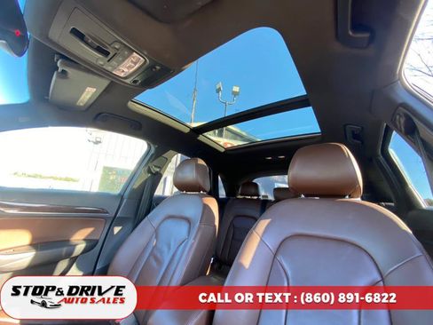 Used 2015 Audi Q3 2.0T Prestige w/ Prestige Package image 21