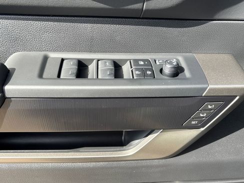 New 2026 Toyota Tundra Platinum AWD/4WD image 5