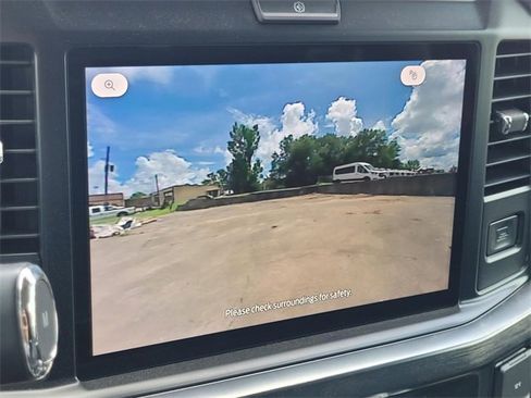 New 2025 Ford F550 4x4 Crew Cab Super Duty image 19