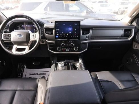 Used 2024 Ford Expedition Max XLT image 22