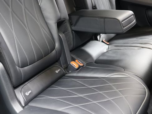 Used 2023 Mercedes-Benz EQS 580 4MATIC SUV image 81