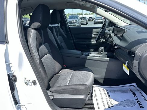 New 2026 Nissan Sentra SV FWD image 29