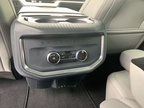 New 2025 Ford Expedition Active RWD image 19