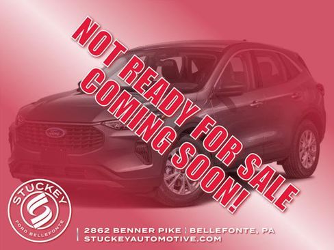 Used 2023 Ford Escape Active w/ Tech Pack #2 AWD/4WD image 1