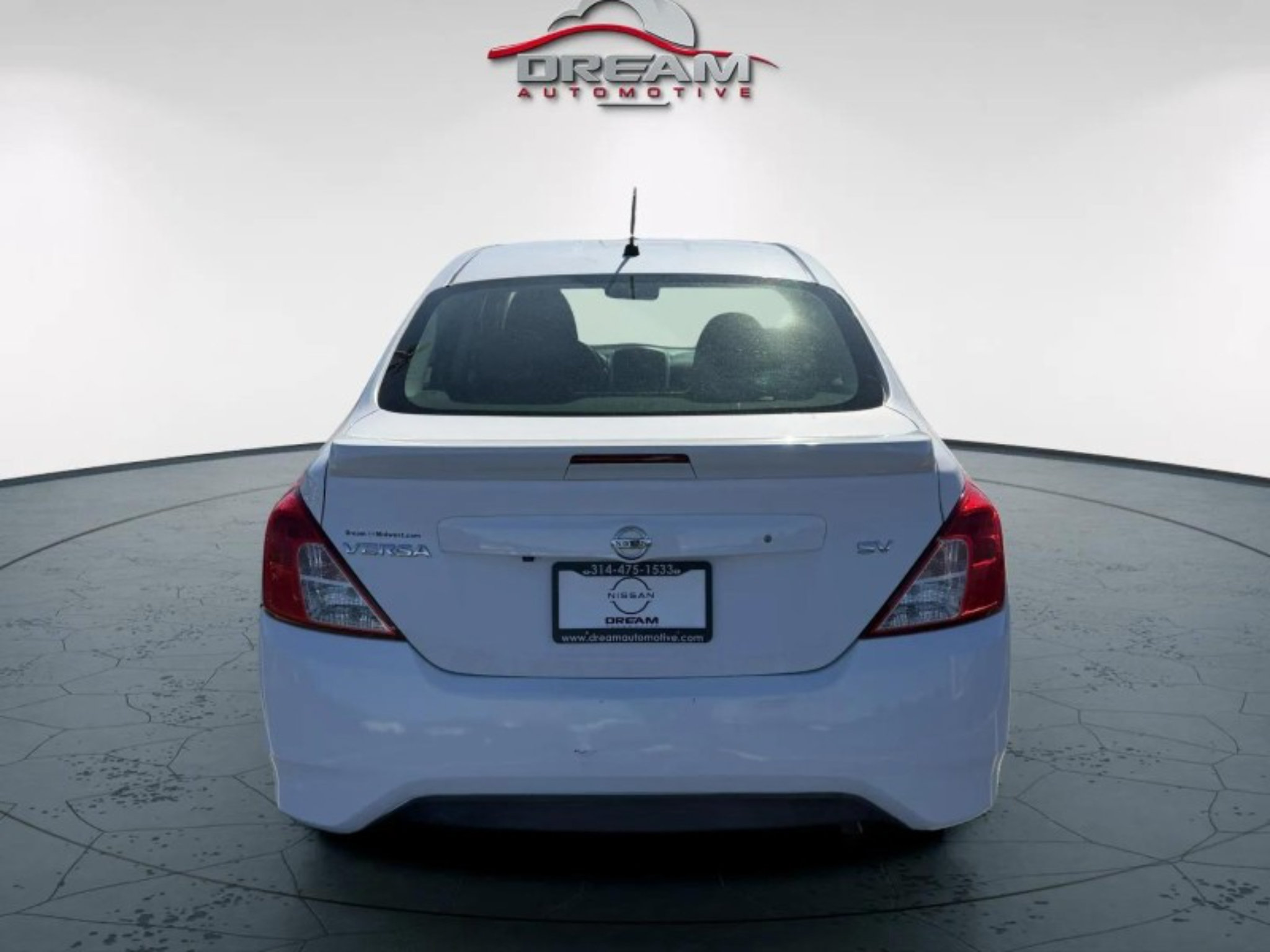 Used 2019 Nissan Versa SV FWD image 10