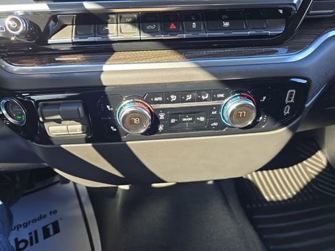 New 2026 GMC Sierra 1500 Elevation image 20