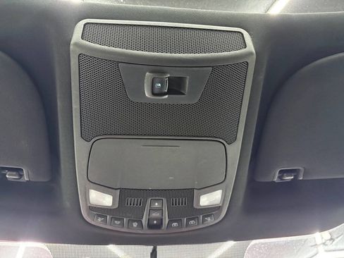 Used 2016 Ford F150 XLT w/ Equipment Group 302A Luxury AWD/4WD image 26