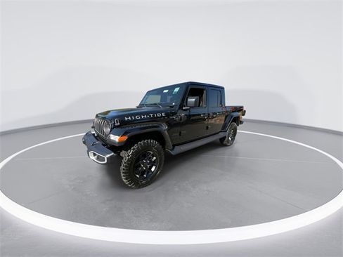 New 2025 Jeep Gladiator Sport image 4