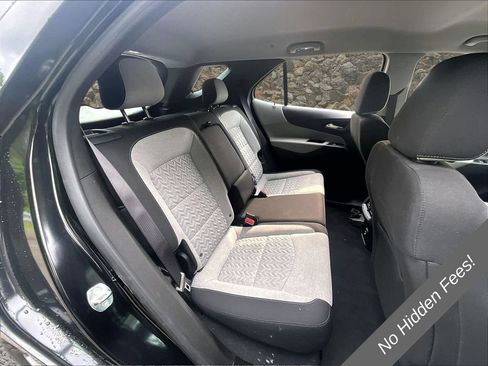 Used 2022 Chevrolet Equinox LS AWD/4WD image 19