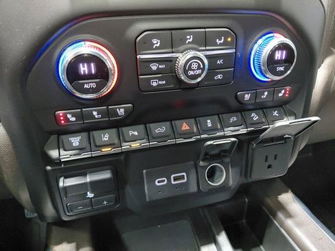 Used 2021 GMC Sierra 2500 Denali w/ Denali Ultimate Package image 50