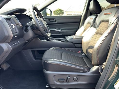 Used 2023 Nissan Pathfinder Rock Creek image 19
