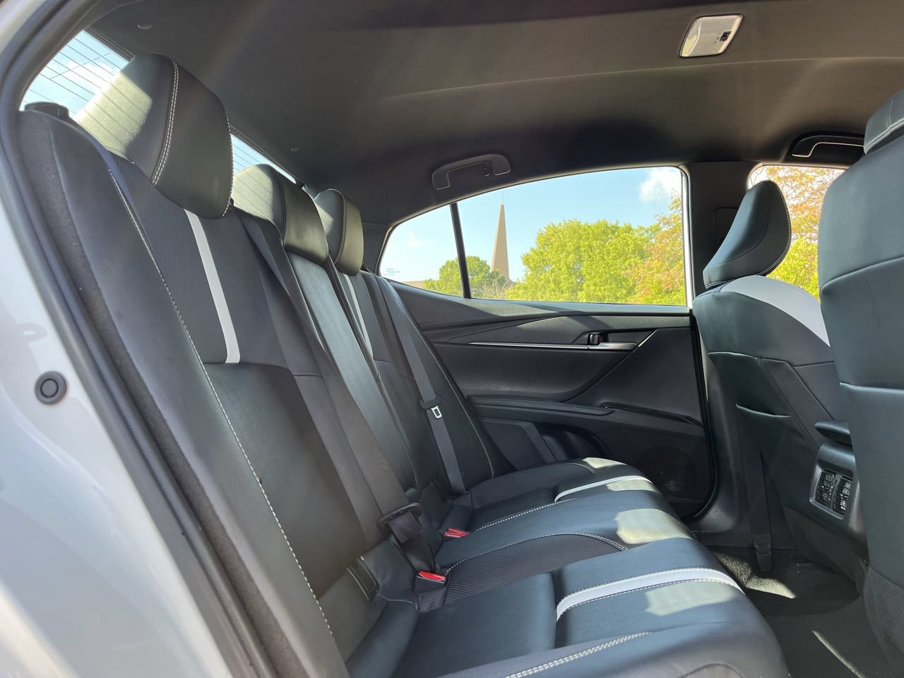 Used 2025 Toyota Camry SE FWD image 26
