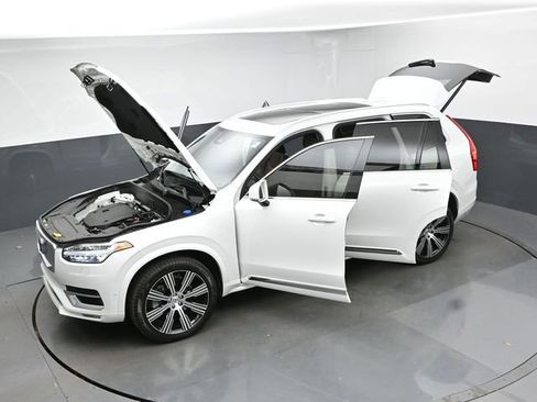Used 2024 Volvo XC90 B6 Plus w/ Protection Package Premier AWD/4WD image 52