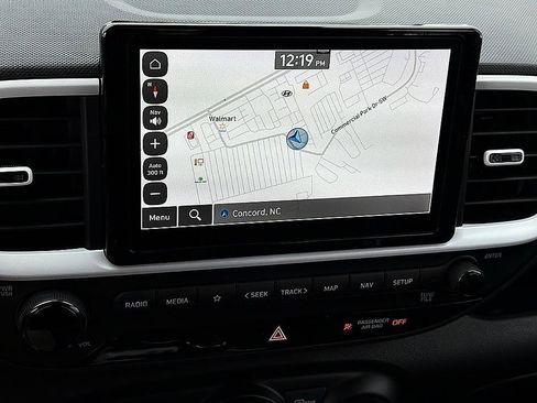 Certified 2023 Hyundai Venue Limited image 11