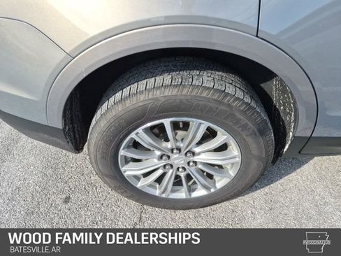 Used 2017 Cadillac XT5 Luxury image 26