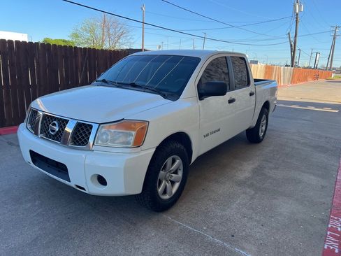Used 2014 Nissan Titan S w/ S Popular Equipment Package RWD image 3