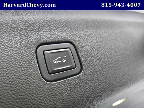 Used 2022 Buick Enclave Avenir w/ Avenir Technology Package image 36