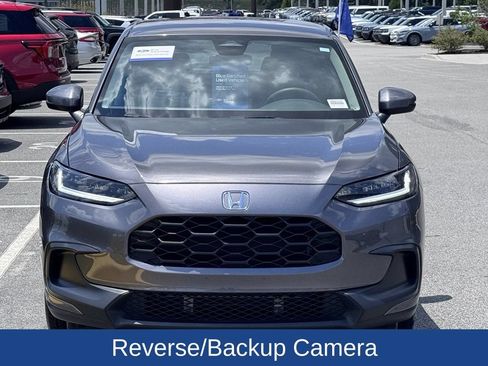 Used 2025 Honda HR-V LX image 3