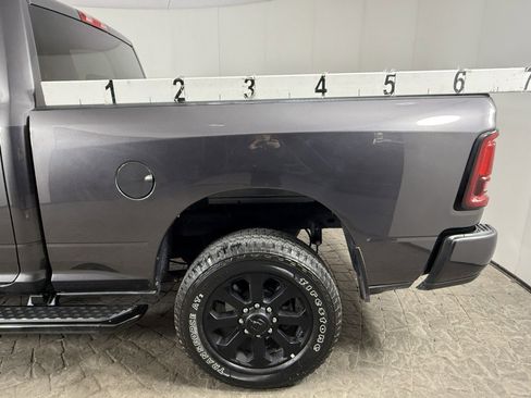 Used 2025 RAM 2500 Big Horn AWD/4WD image 5
