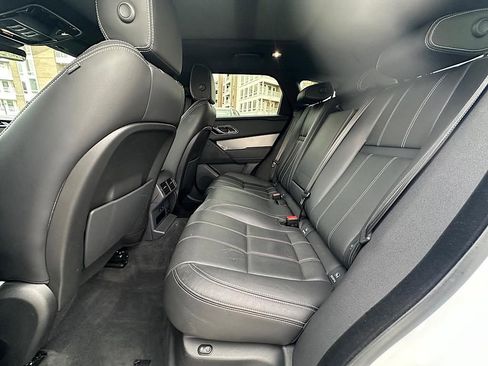 Used 2023 Land Rover Range Rover Velar R-Dynamic S image 21