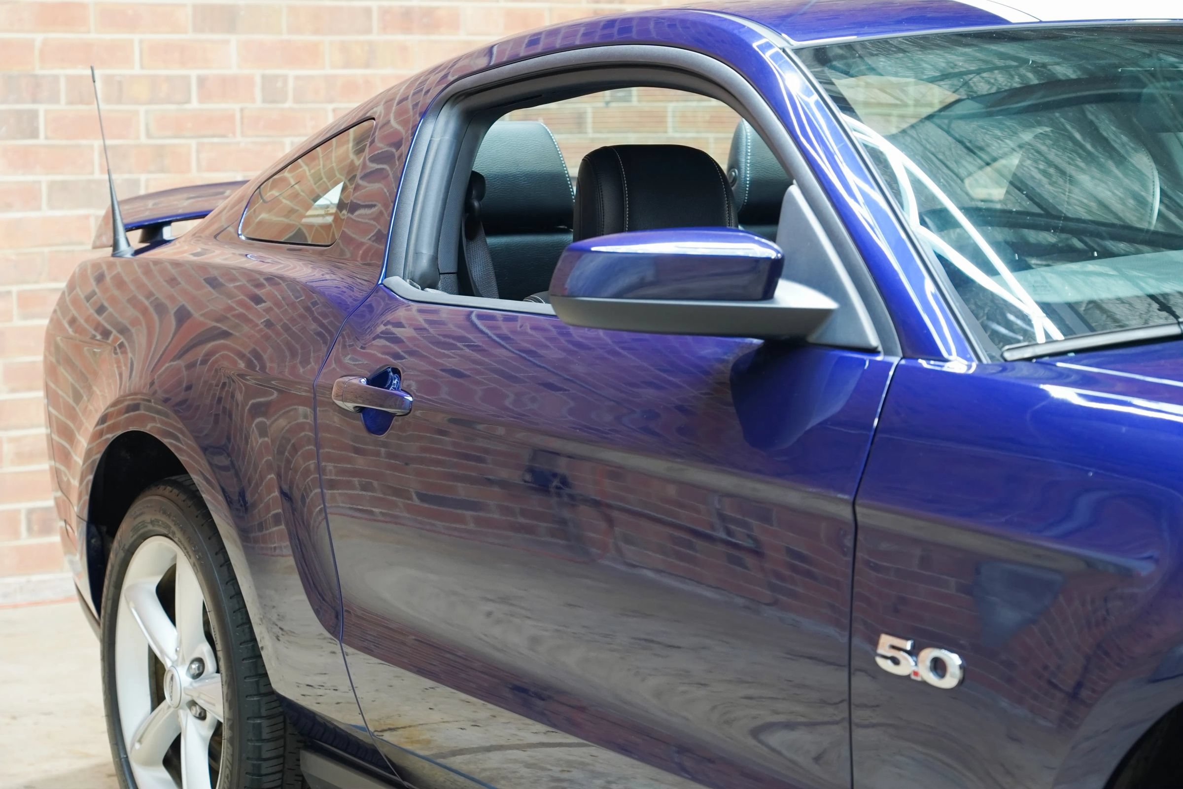 Used 2012 Ford Mustang GT Premium w/ GT Coupe Accessory Pkg 4 RWD image 22