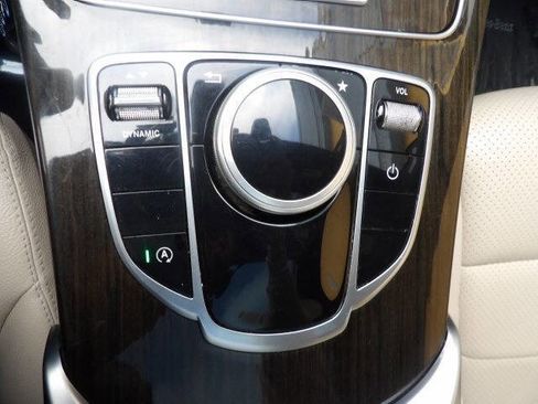 Used 2018 Mercedes-Benz C 300 4MATIC Sedan image 14