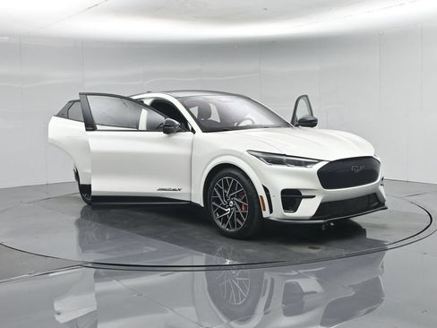 Certified 2023 Ford Mustang Mach-E GT w/ GT Performance Edition AWD/4WD image 34