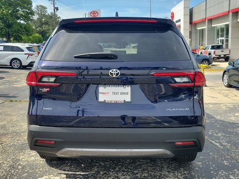 Used 2026 Toyota Grand Highlander LE image 5