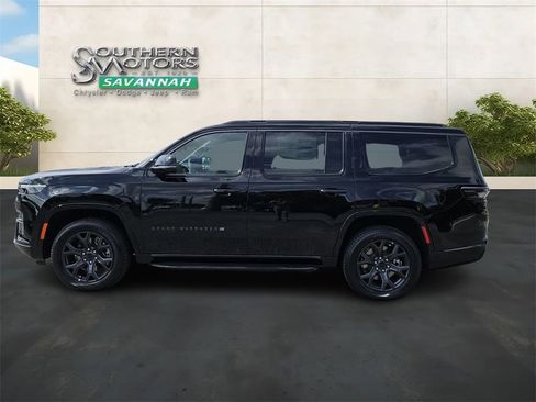 New 2026 Jeep Grand Wagoneer Limited w/ Convenience Group I AWD/4WD image 2