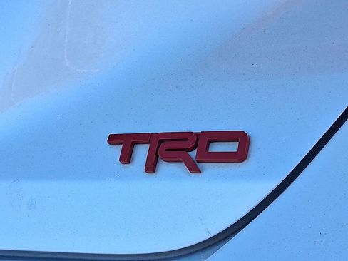 Used 2020 Toyota Avalon TRD image 32